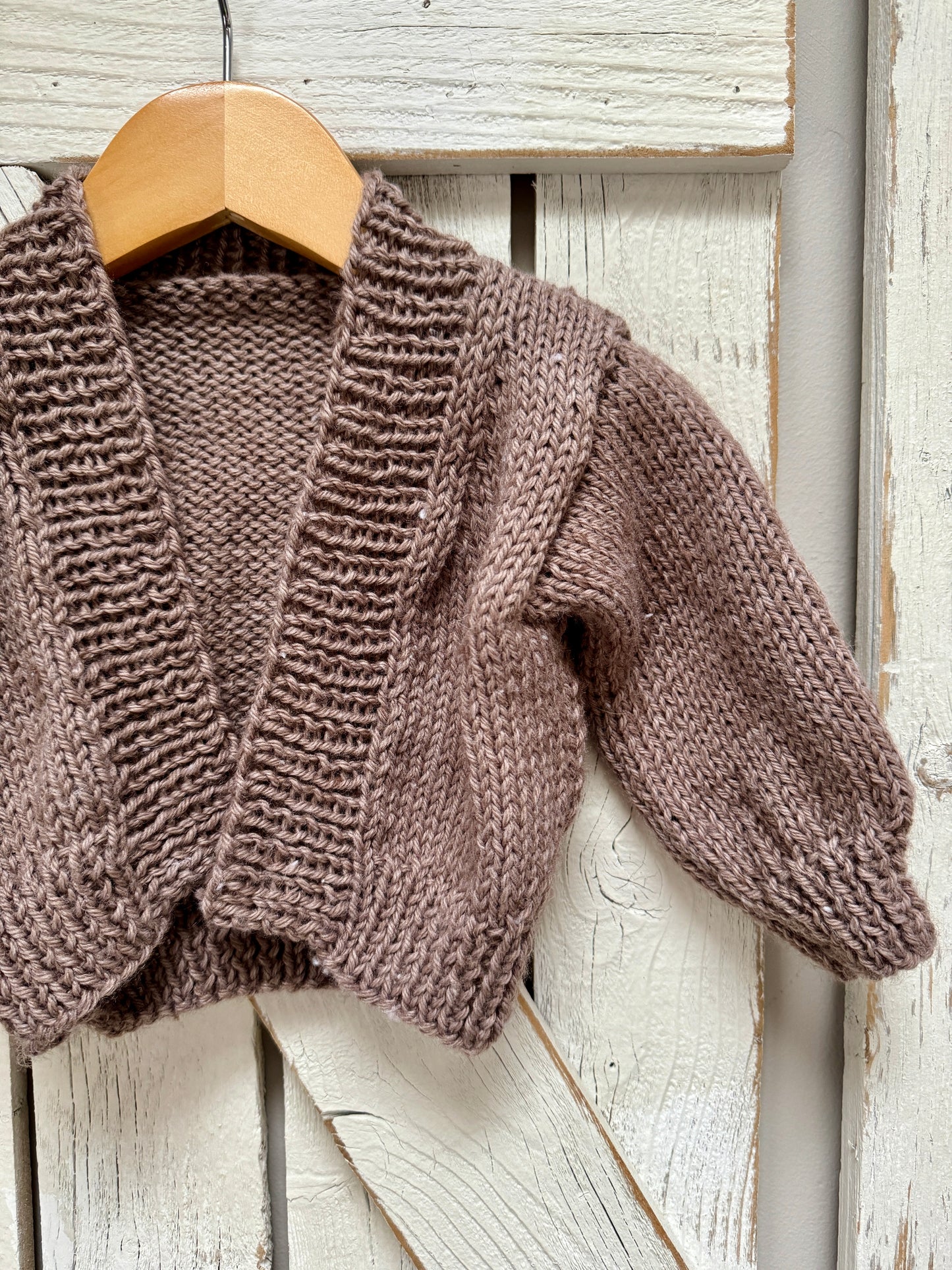 Amity Baby Cardigan - Knitting Pattern