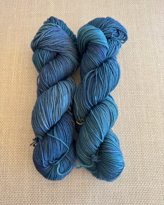 Honeycomb DK Yarn | Blue Depths