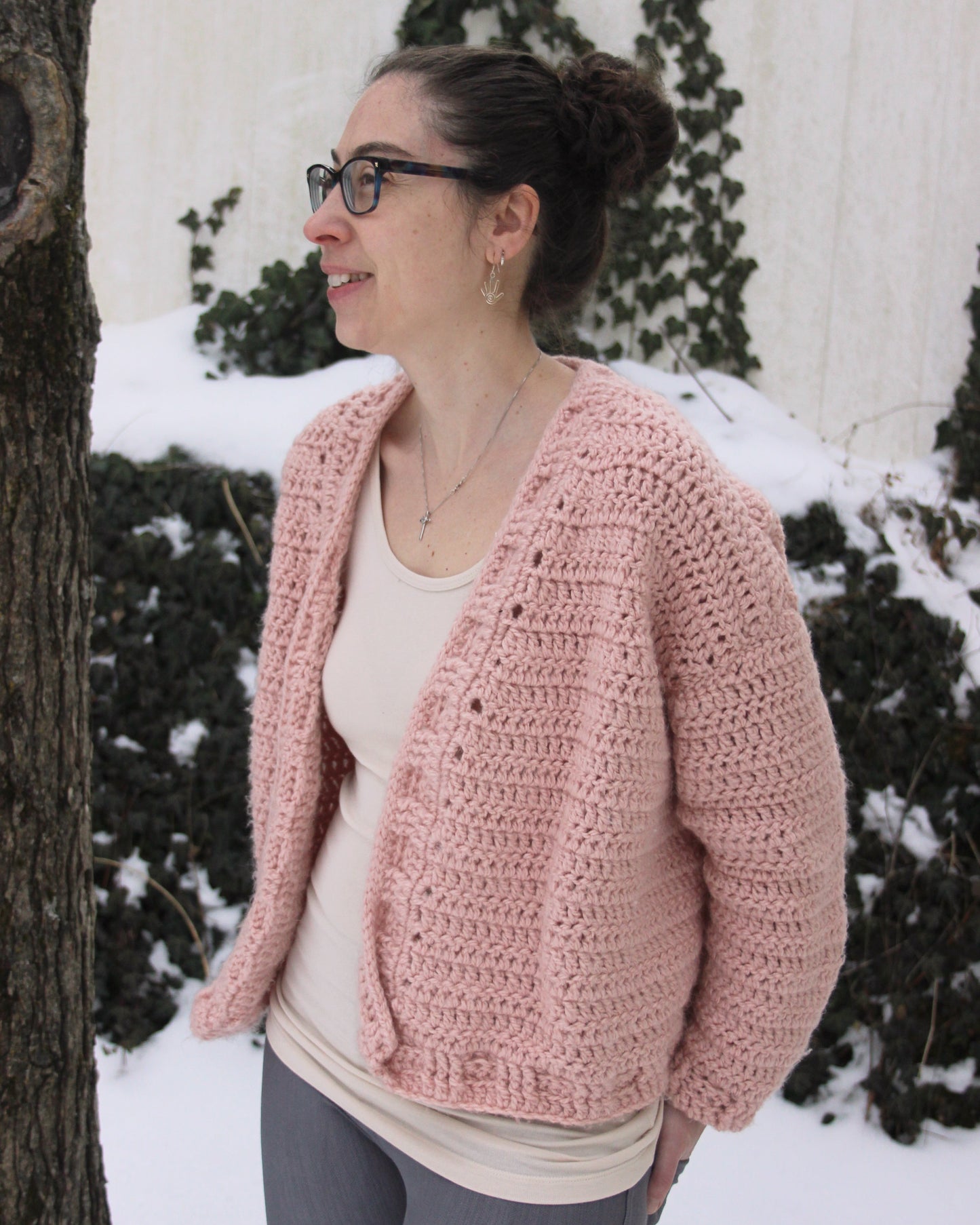 In a Jiffy Cardigan – Easy Crochet Cardigan Pattern | Bulky Weight | 1 More Row Designs