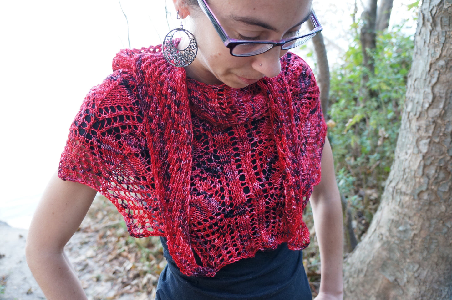 Red Queen Shawl - Fiddle Knits Designs