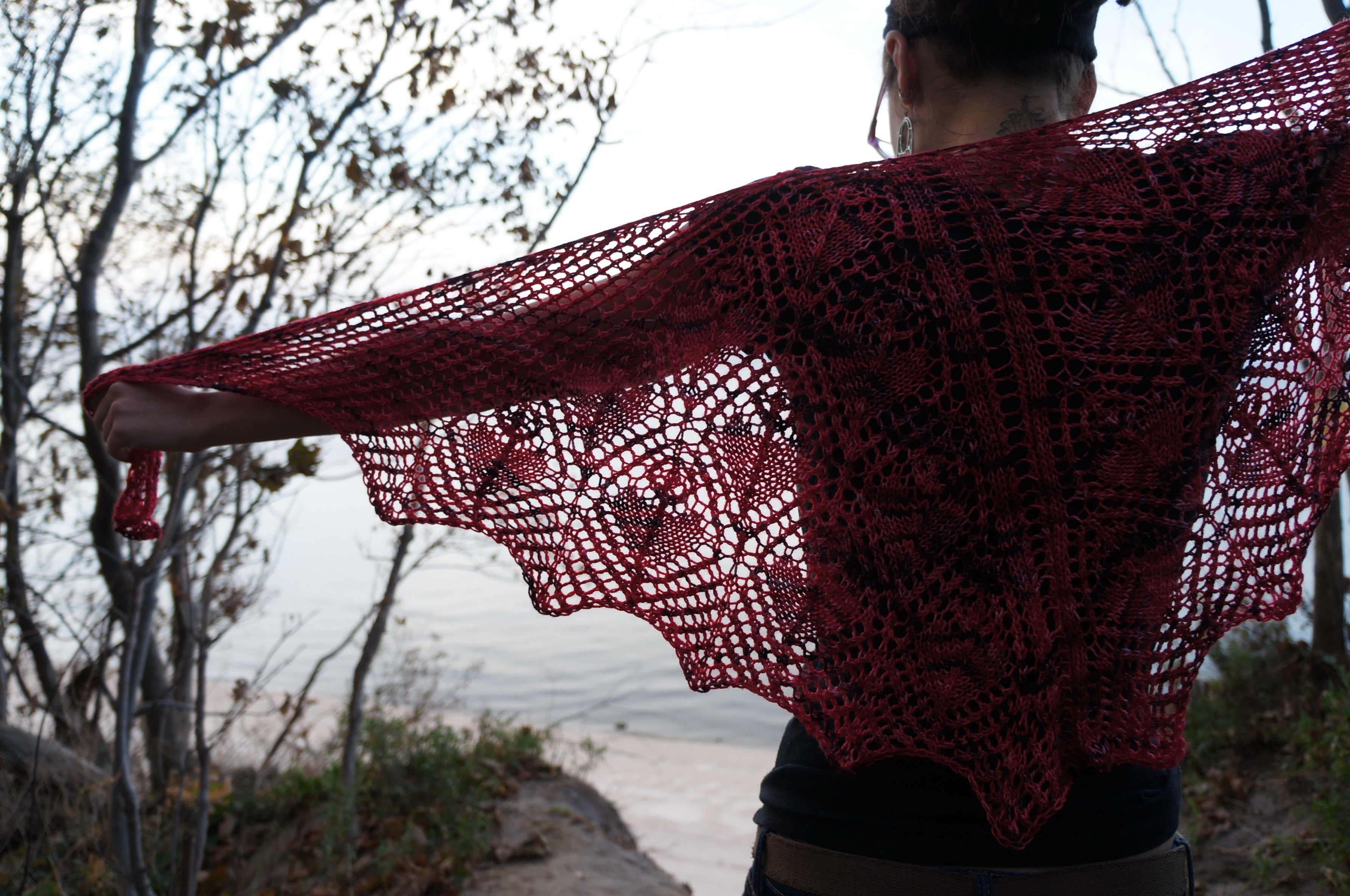 Red Queen Shawl - Fiddle Knits Designs