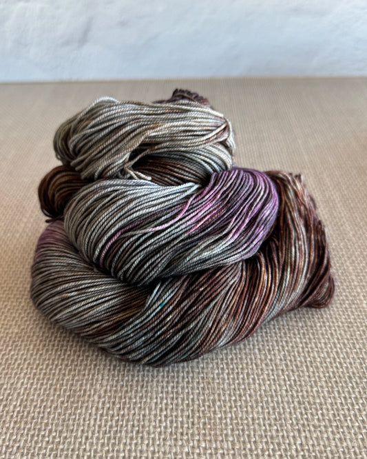 Wildflower Sock Yarn | Withered Petal