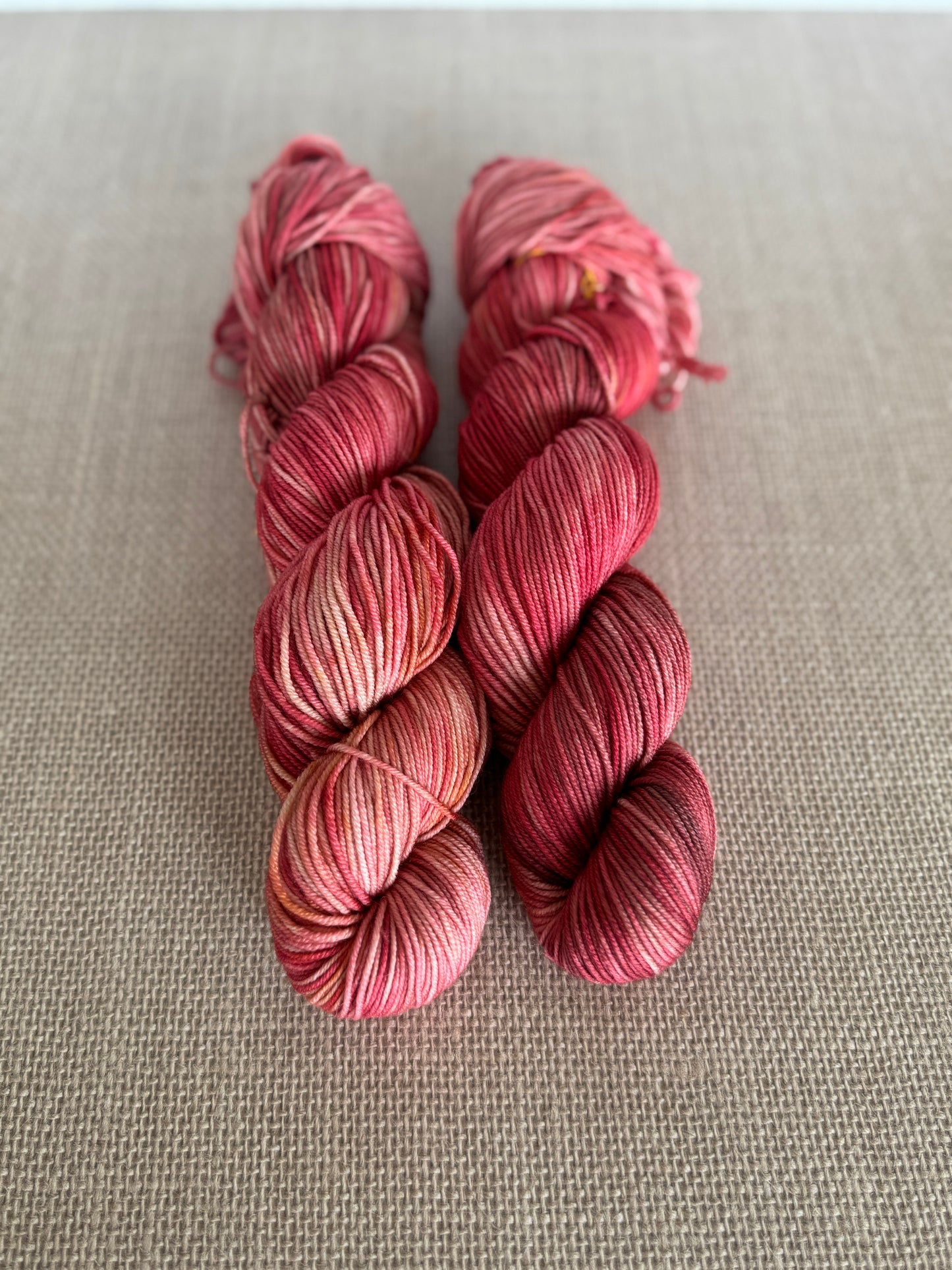 Honeycomb DK Yarn | WIld Rose