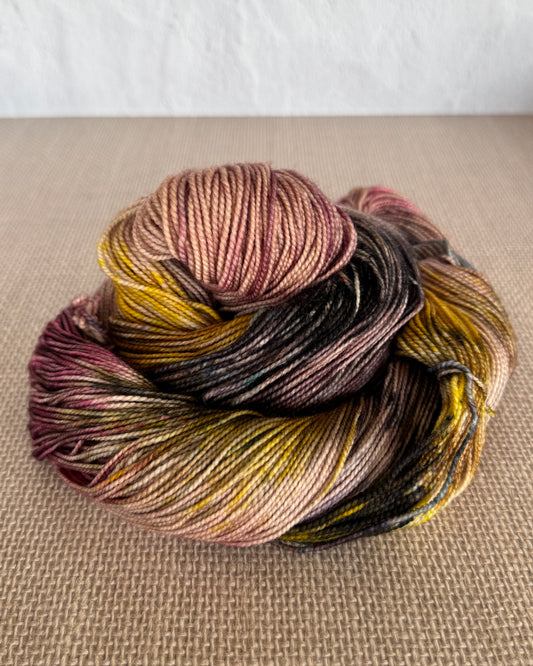 Acacia Sock Yarn | Plum Dust