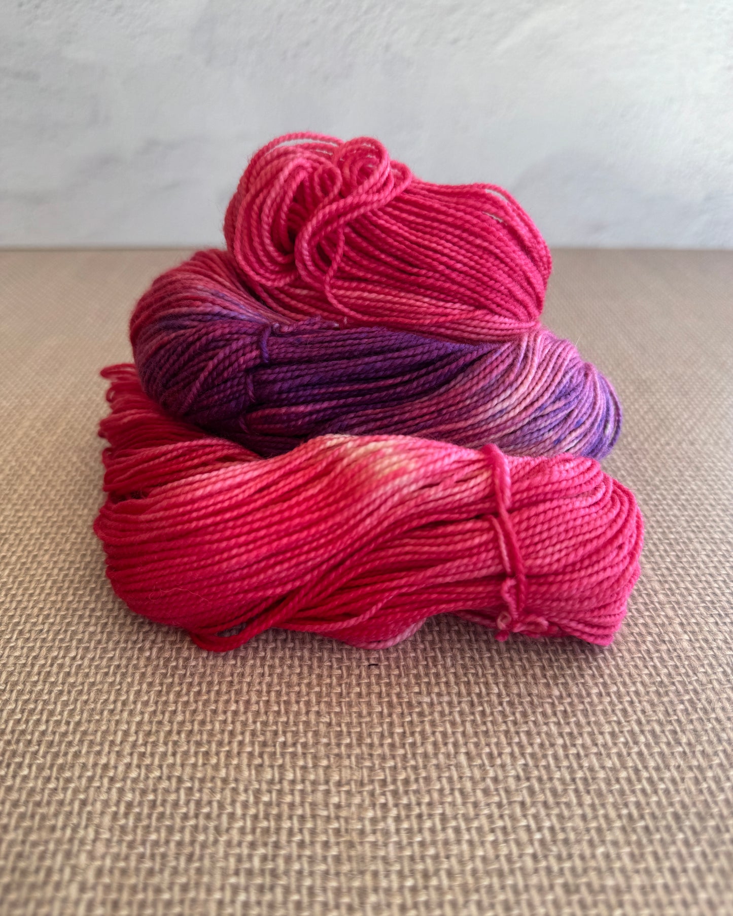Acacia Sock Yarn | Berry Bramble