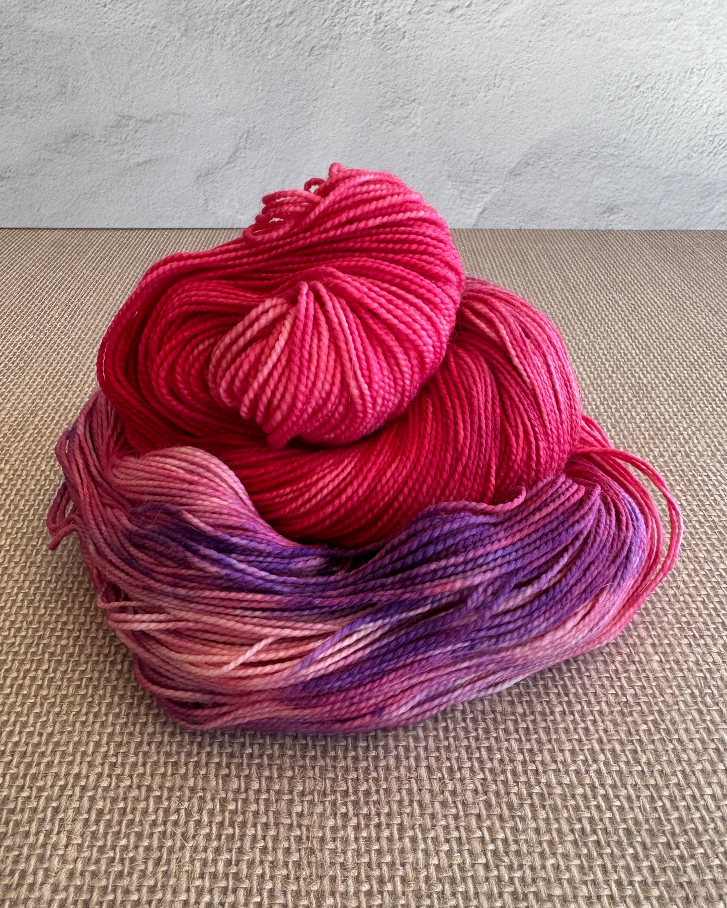Acacia Sock Yarn | Berry Bramble