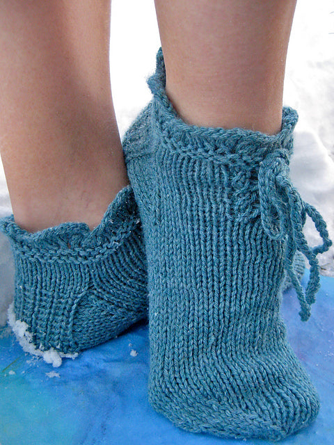 Tulip Socks - Fiddle Knits Designs