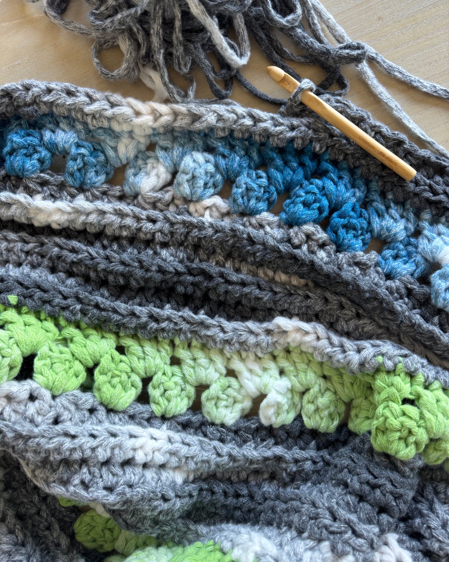 Cluster Pop Throw Crochet Pattern - PDF Download